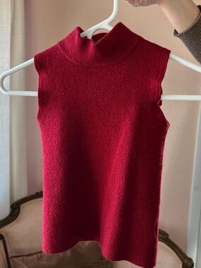 Sleeveless Mock Neck Knit Top - Red